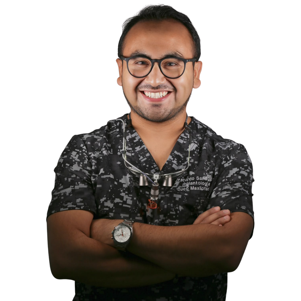 Dr. Ricardo Sandoval Vidal