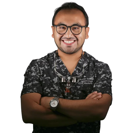 Dr. Ricardo Sandoval Vidal